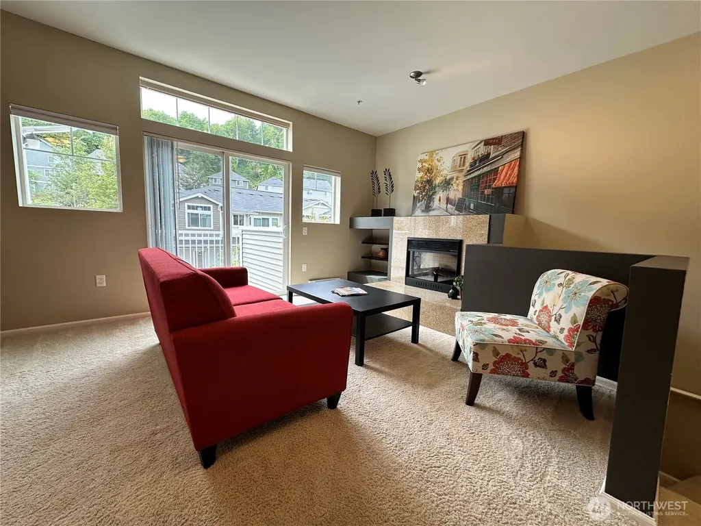 21048 40th Place S Seatac WA 98198
