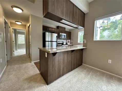 21048 40th Place S Seatac WA 98198