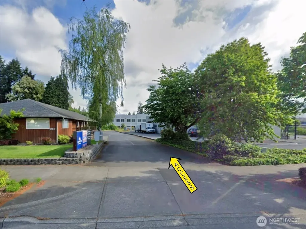 4468 Pacific Avenue SE Lacey WA 98503