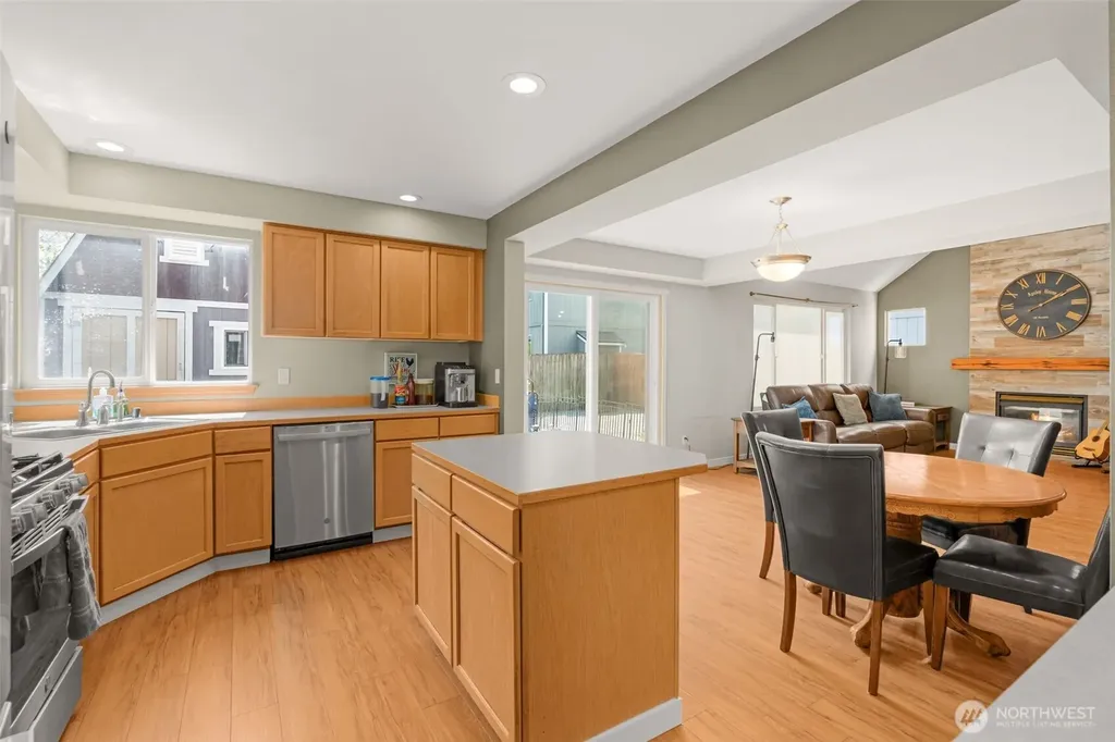 6504 81st Street NE Marysville WA 98270