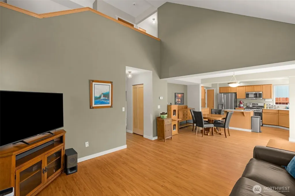 6504 81st Street NE Marysville WA 98270
