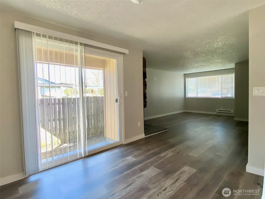 1315 K Street NE Auburn WA 98002