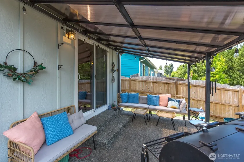 1937 Village Circle Port Angeles WA 98362