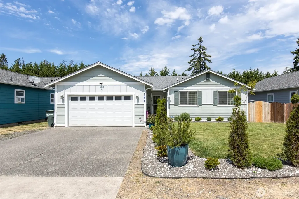 1937 Village Circle Port Angeles WA 98362