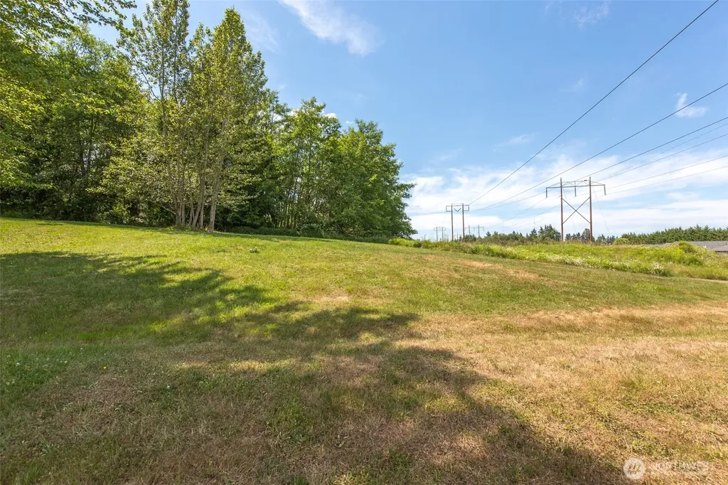 1937 Village Circle Port Angeles WA 98362