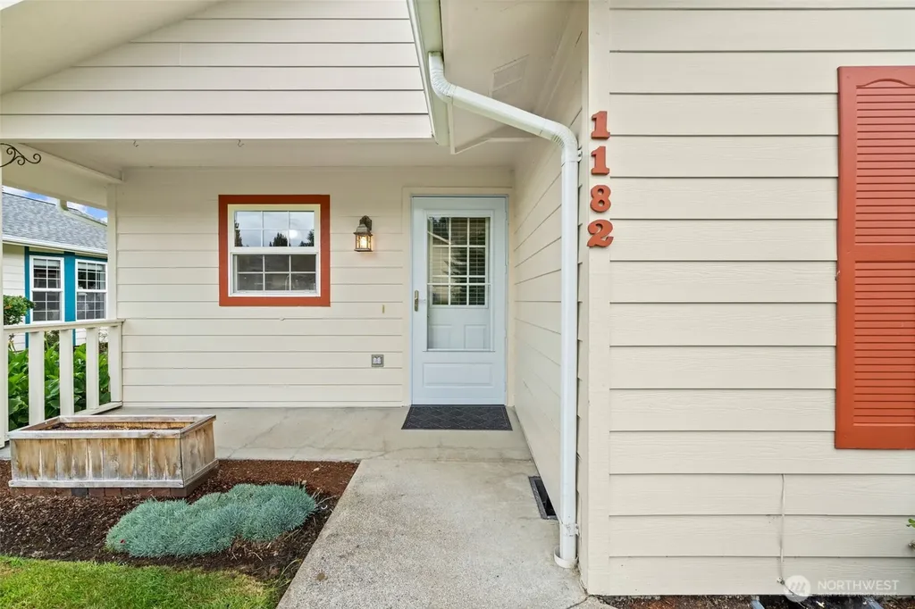 1182 Emerson Lane Centralia WA 98531
