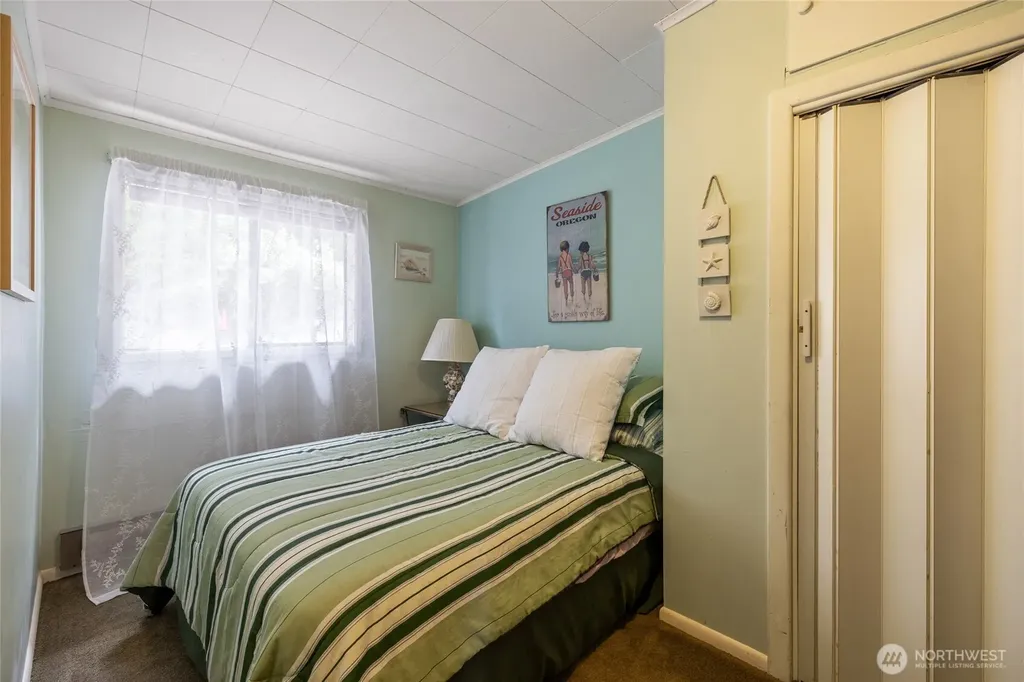 3740 E State Route 302 Belfair WA 98528