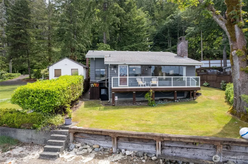 3740 E State Route 302 Belfair WA 98528