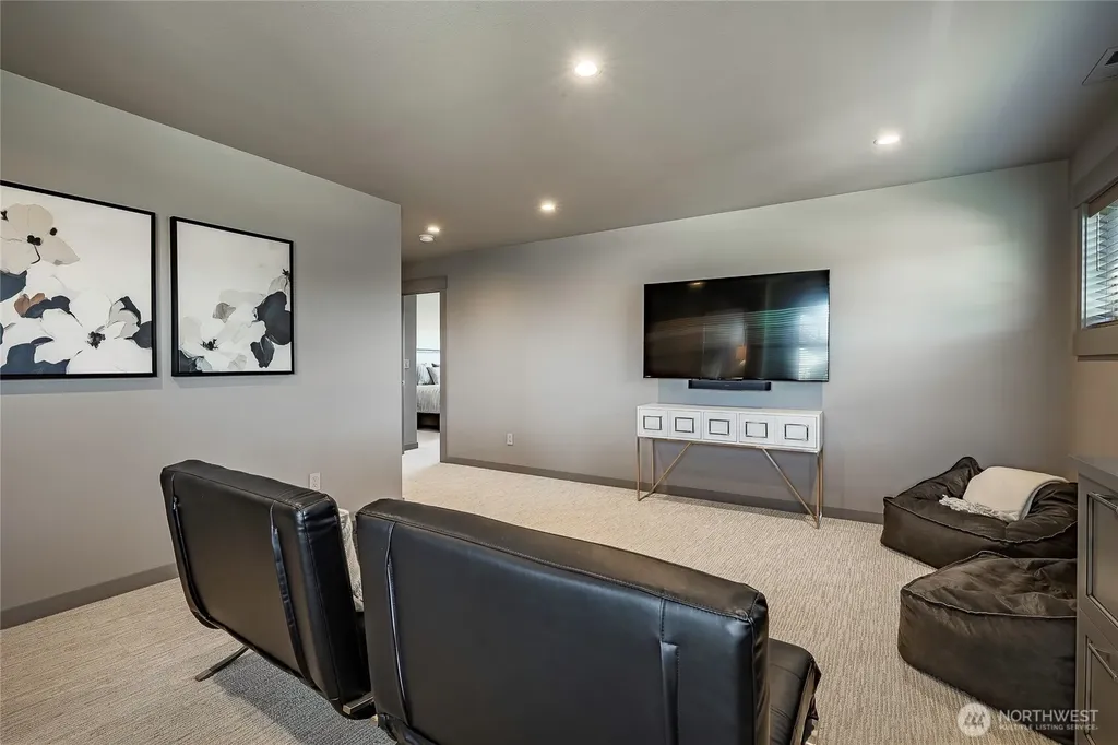 9428 Turnstone Lane Blaine WA 98230