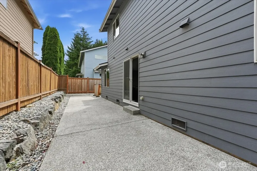 18319 8th Drive SE Bothell WA 98012
