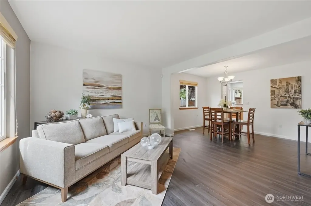 18319 8th Drive SE Bothell WA 98012