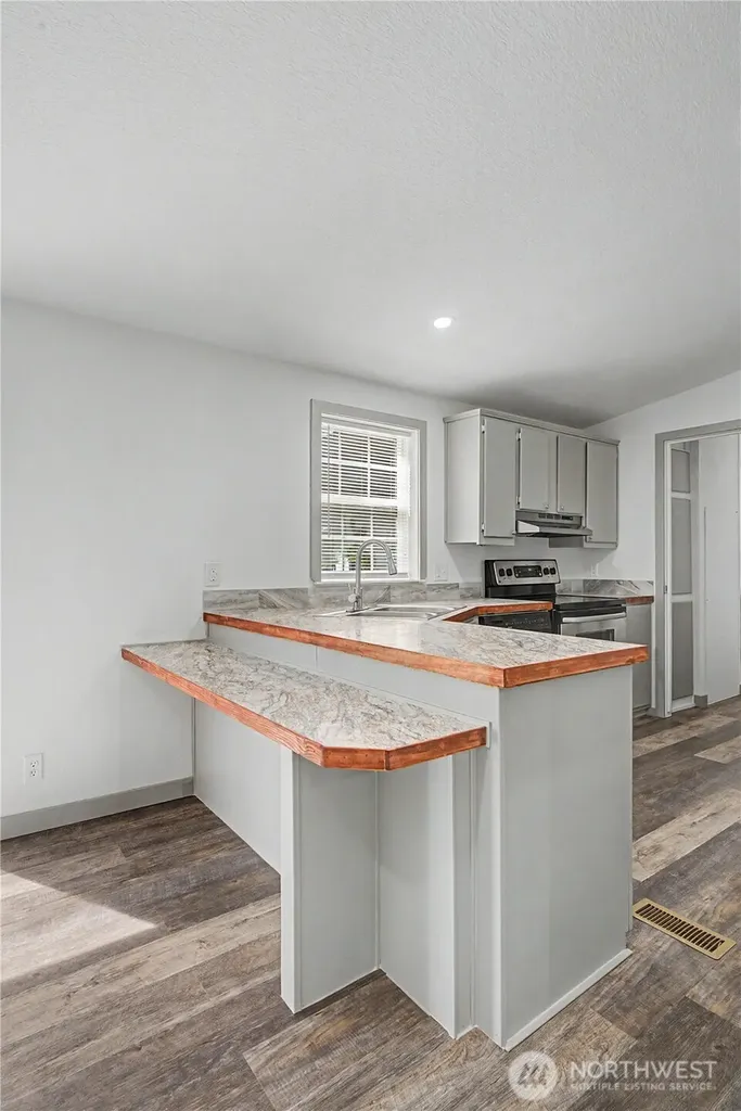 18518 Road 8.5 SE Warden WA 98857