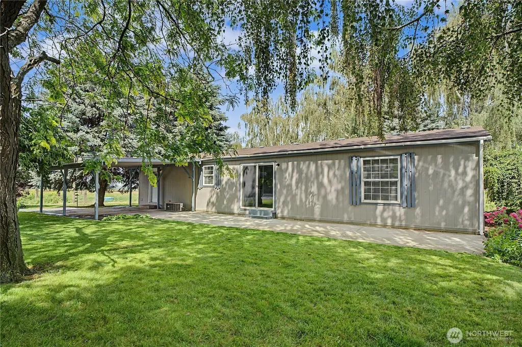 18518 Road 8.5 SE Warden WA 98857