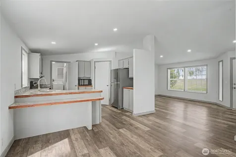 18518 Road 8.5 SE Warden WA 98857