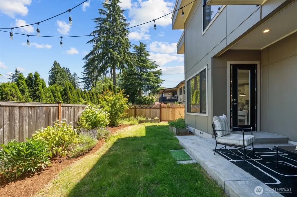 3919 Meadow Avenue N Renton WA 98056