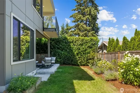3919 Meadow Avenue N Renton WA 98056