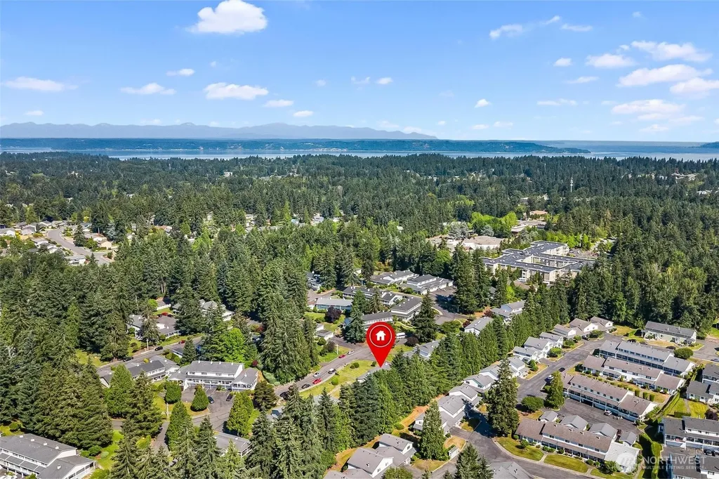 32512 2nd Place S Federal Way WA 98003