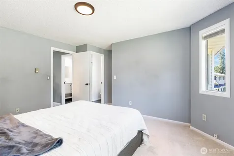 32512 2nd Place S Federal Way WA 98003