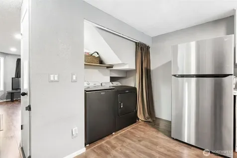 32512 2nd Place S Federal Way WA 98003
