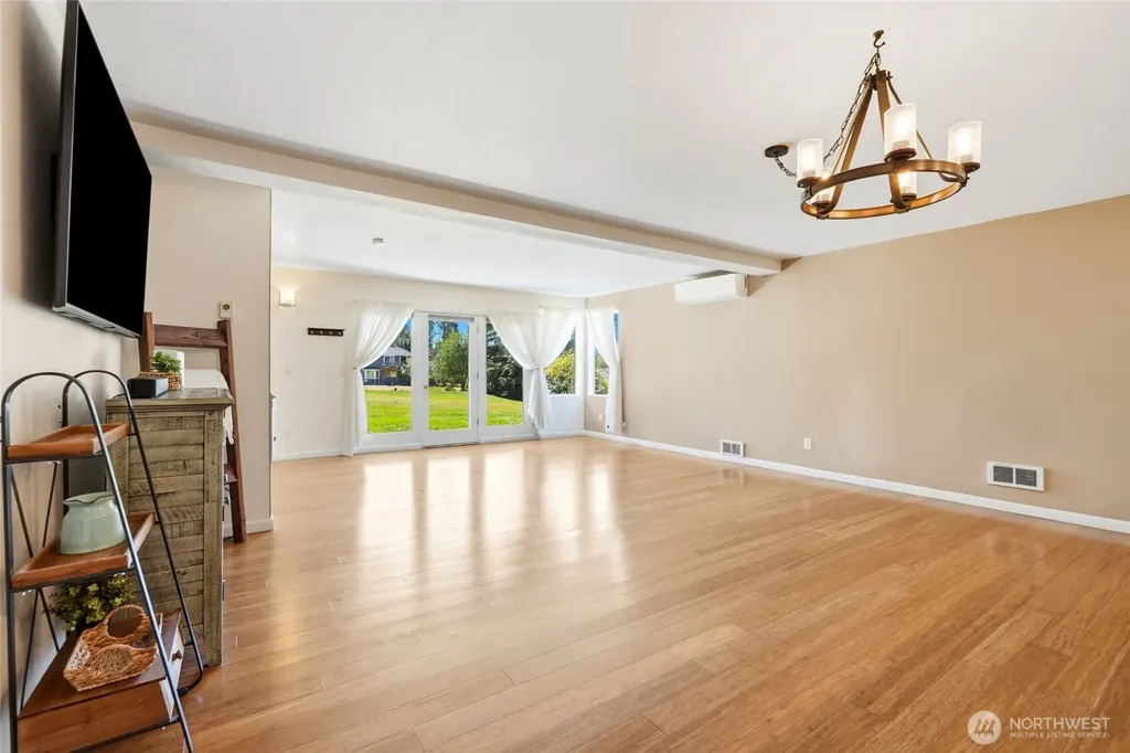 6918 Woodlands Way Arlington WA 98223