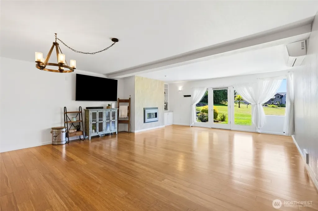 6918 Woodlands Way Arlington WA 98223