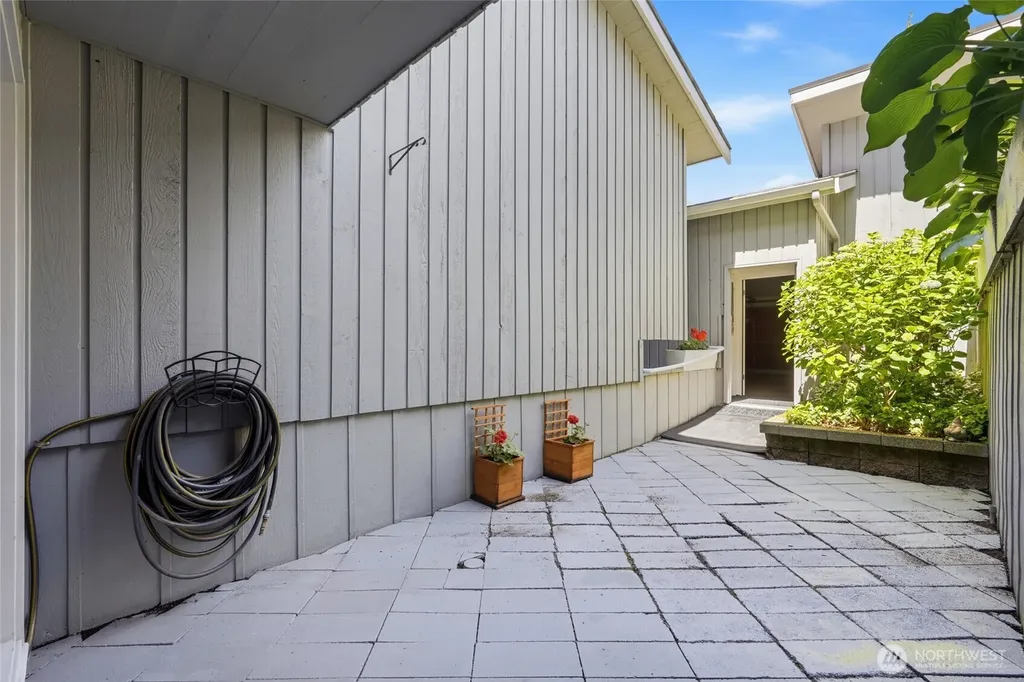 6918 Woodlands Way Arlington WA 98223