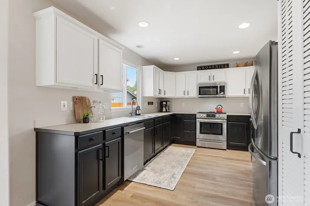 216 119th Drive SE Lake Stevens WA 98258