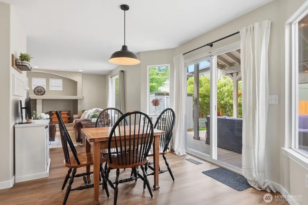 216 119th Drive SE Lake Stevens WA 98258