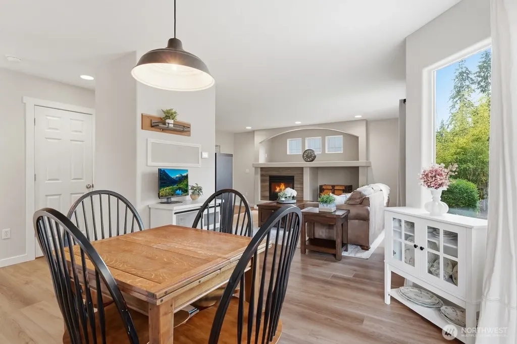 216 119th Drive SE Lake Stevens WA 98258
