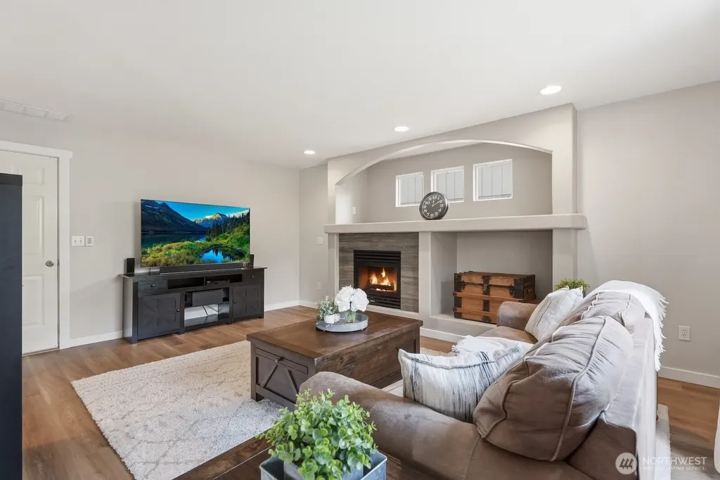 216 119th Drive SE Lake Stevens WA 98258