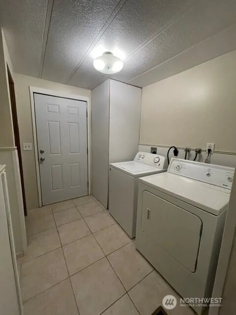 14502 15th Avenue E Bonney Lake WA 98391