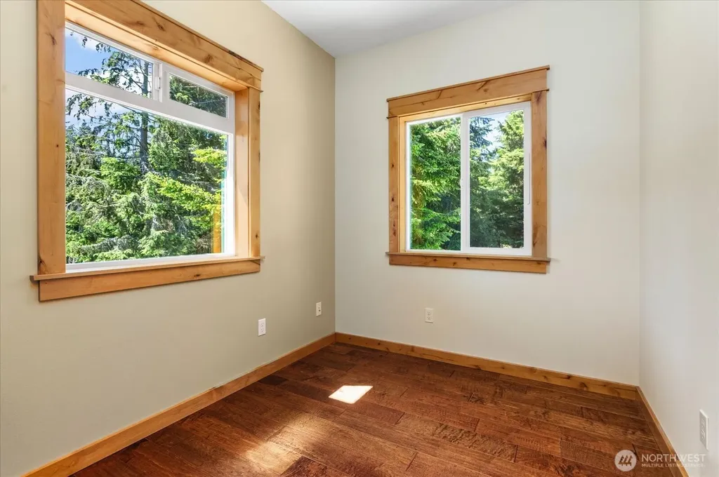 343 Olympic Bay Lane Oak Harbor WA 98277
