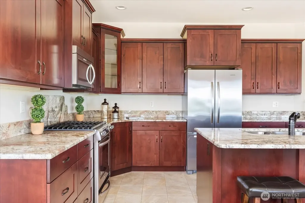 343 Olympic Bay Lane Oak Harbor WA 98277