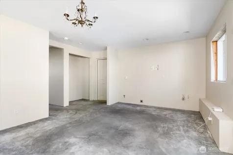 343 Olympic Bay Lane Oak Harbor WA 98277
