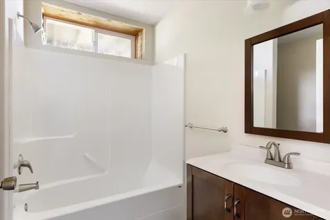343 Olympic Bay Lane Oak Harbor WA 98277
