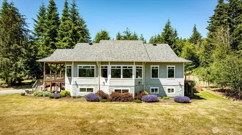 343 Olympic Bay Lane Oak Harbor WA 98277