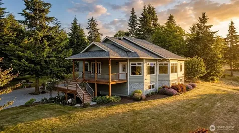 343 Olympic Bay Lane Oak Harbor WA 98277