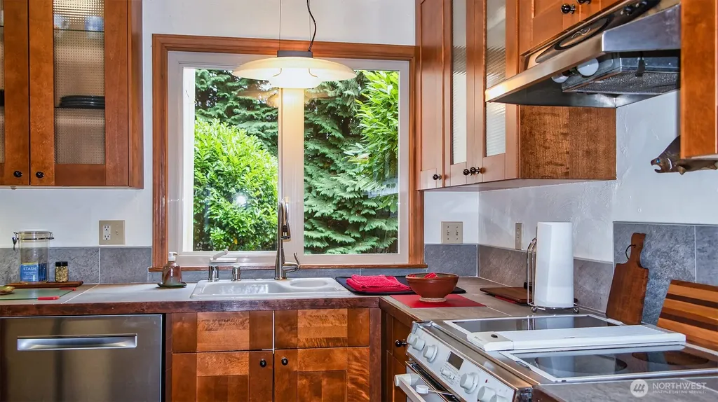 10 Windship Drive Port Townsend WA 98368