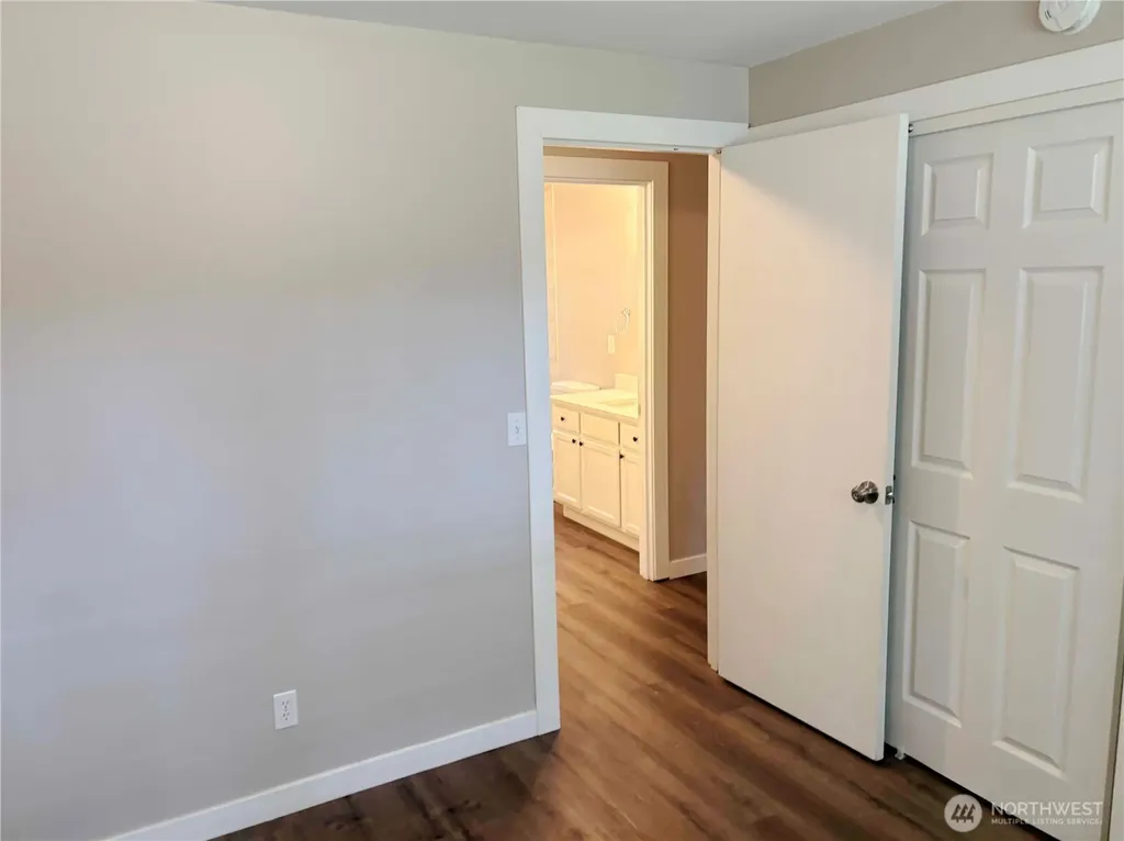 26454 170th Avenue SE Covington WA 98042