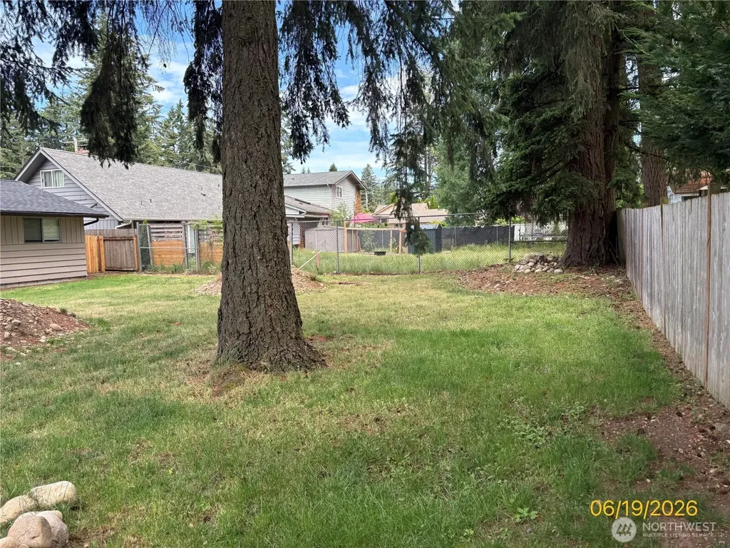 26454 170th Avenue SE Covington WA 98042