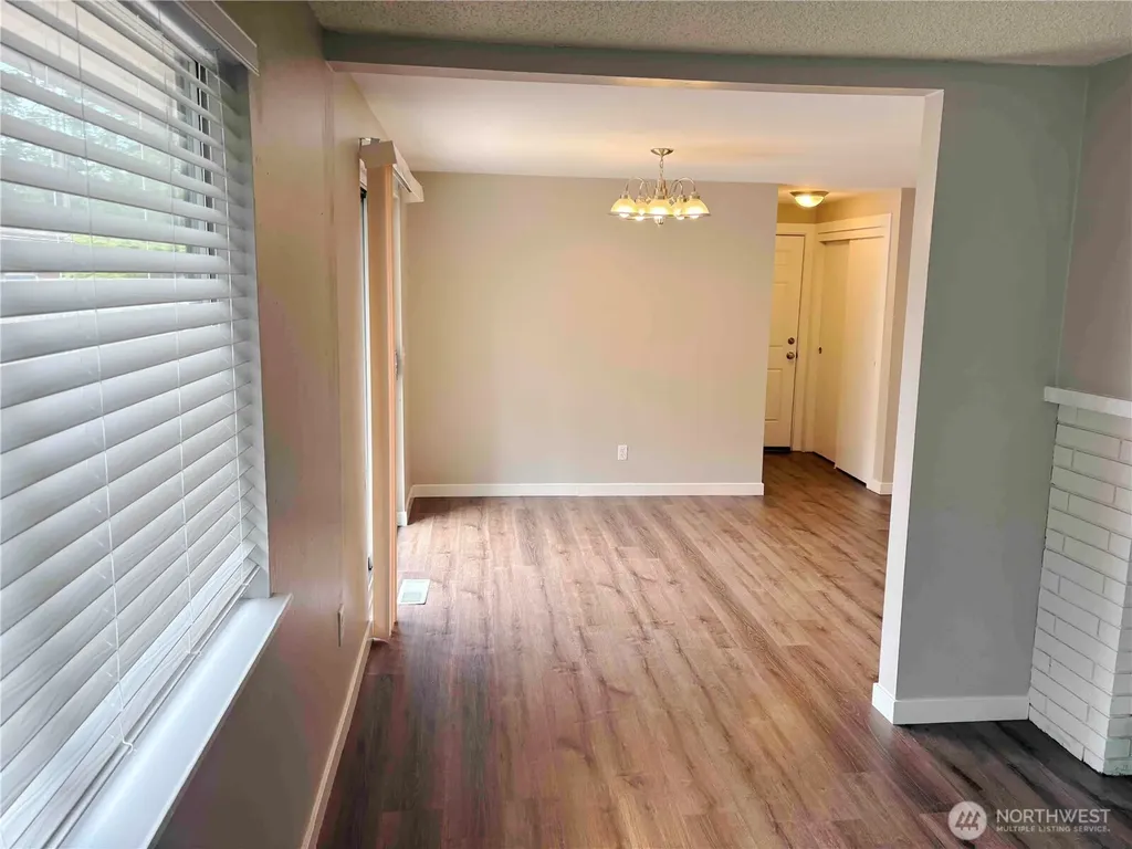 26454 170th Avenue SE Covington WA 98042