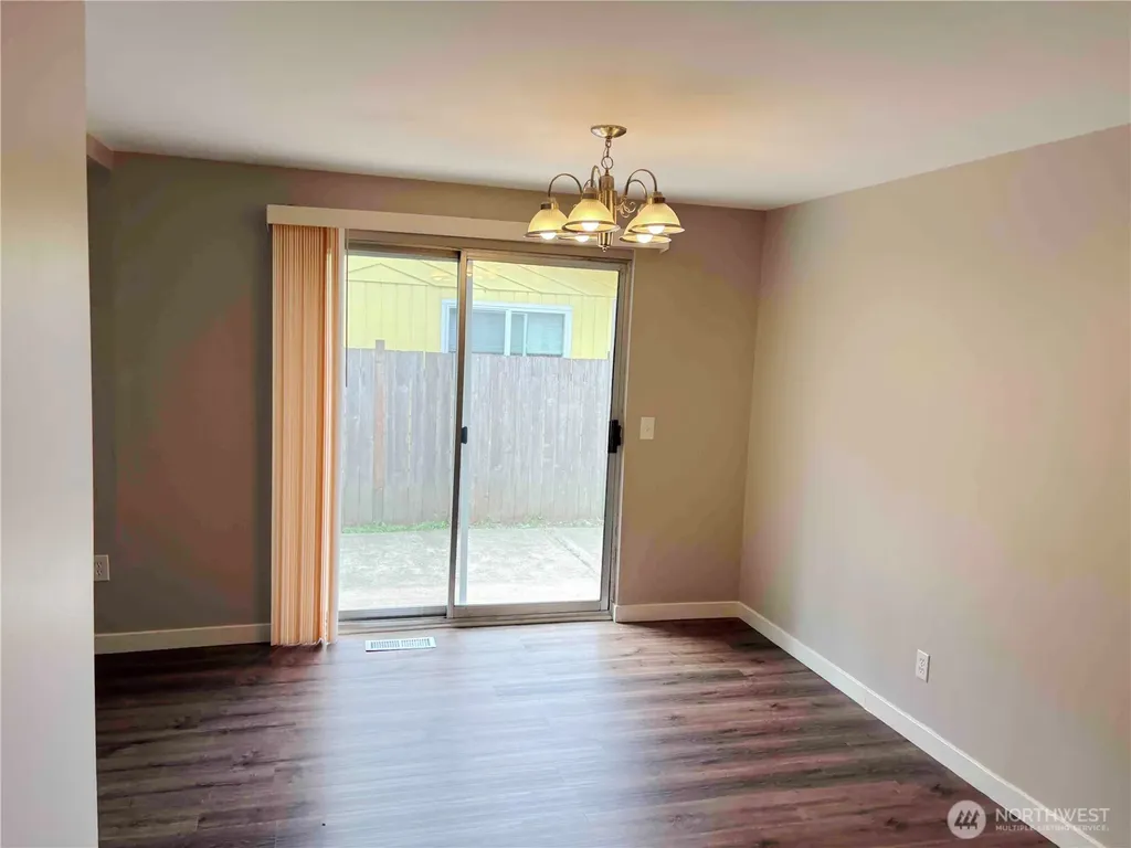 26454 170th Avenue SE Covington WA 98042