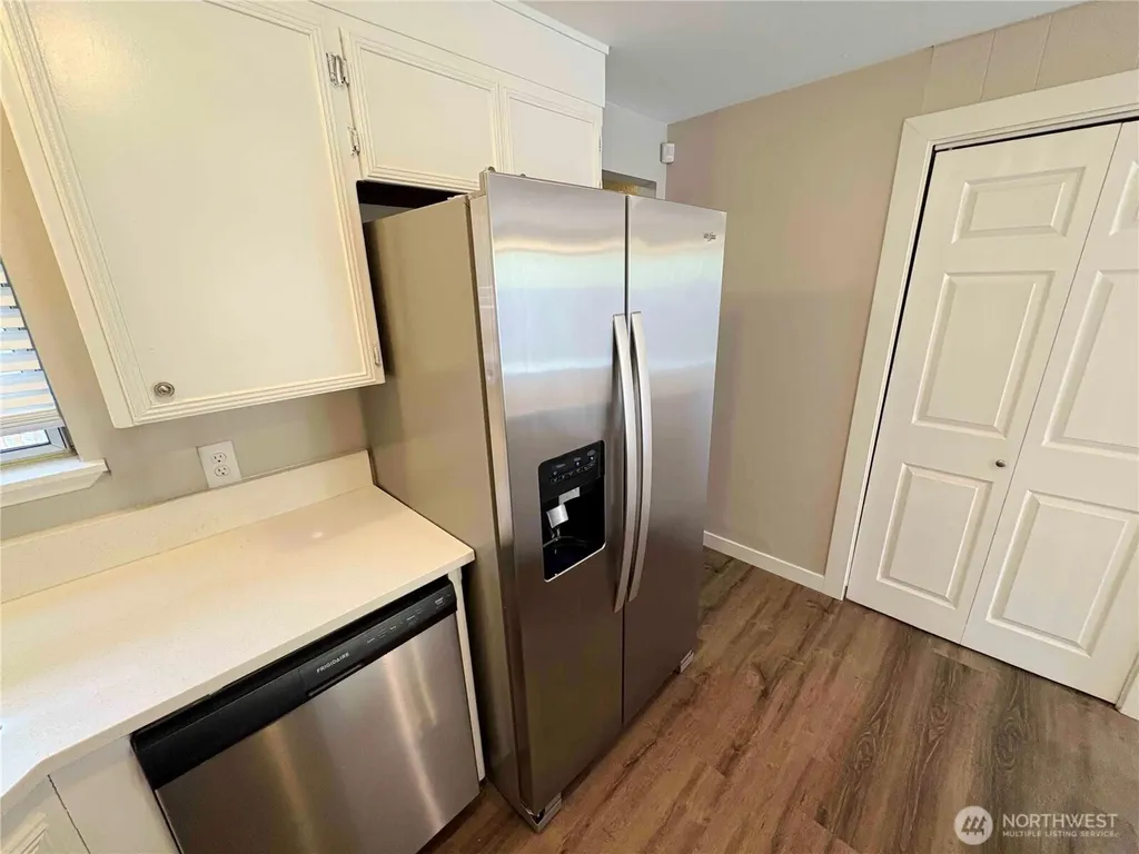 26454 170th Avenue SE Covington WA 98042