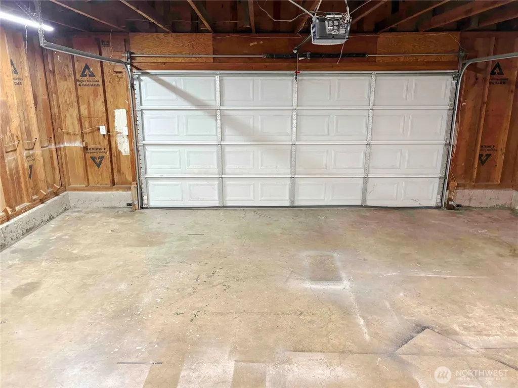 26454 170th Avenue SE Covington WA 98042