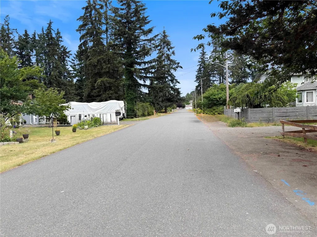 26454 170th Avenue SE Covington WA 98042