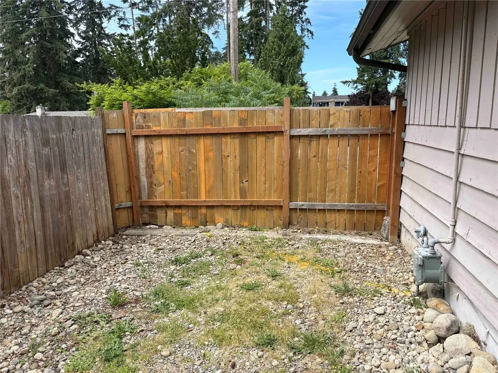 26454 170th Avenue SE Covington WA 98042