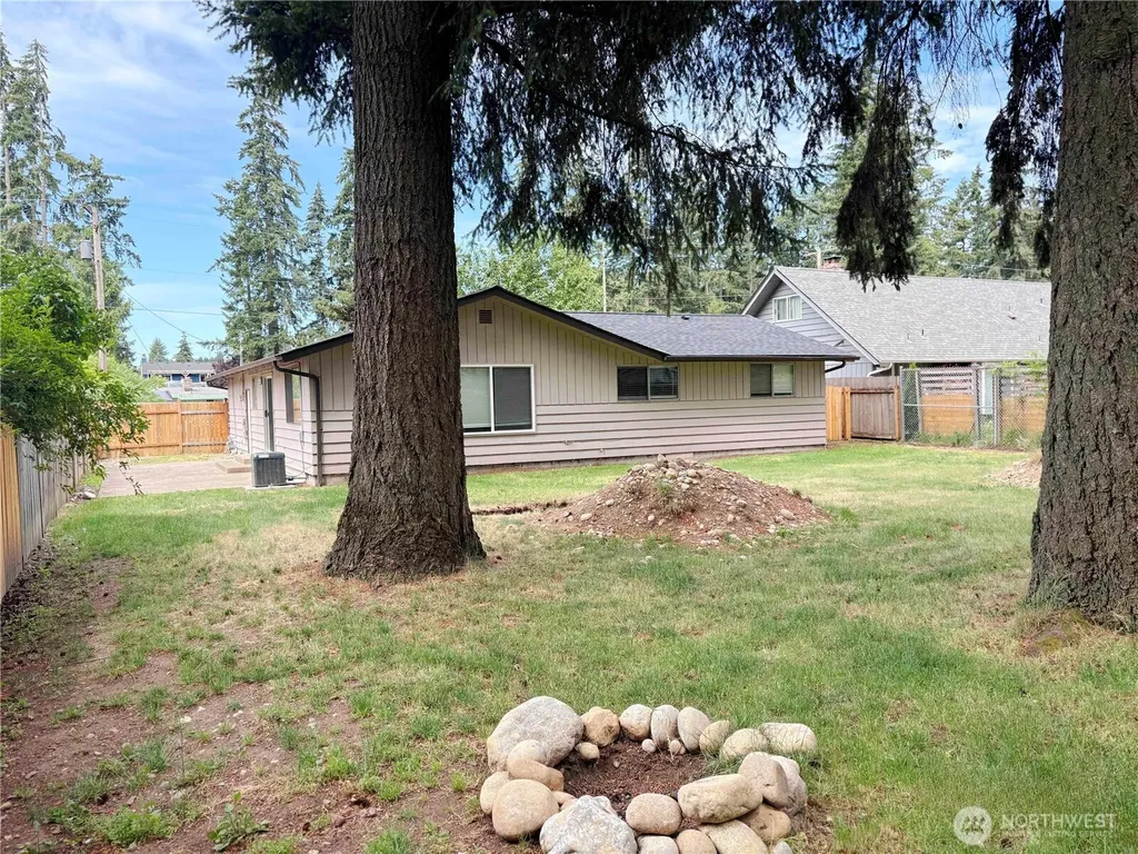26454 170th Avenue SE Covington WA 98042