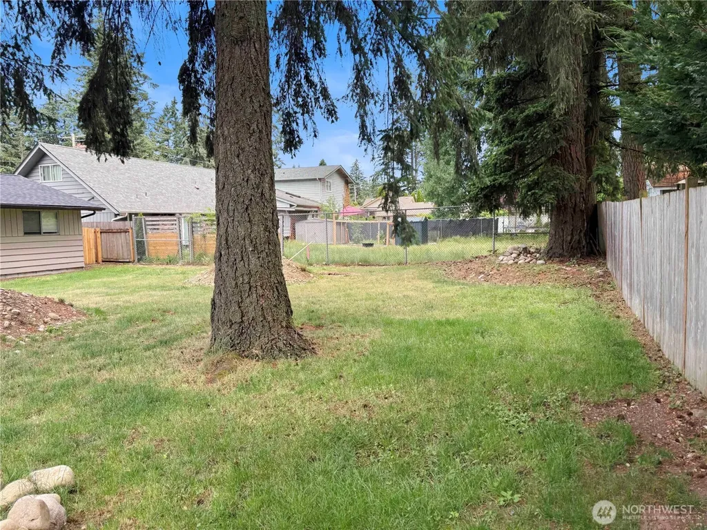 26454 170th Avenue SE Covington WA 98042