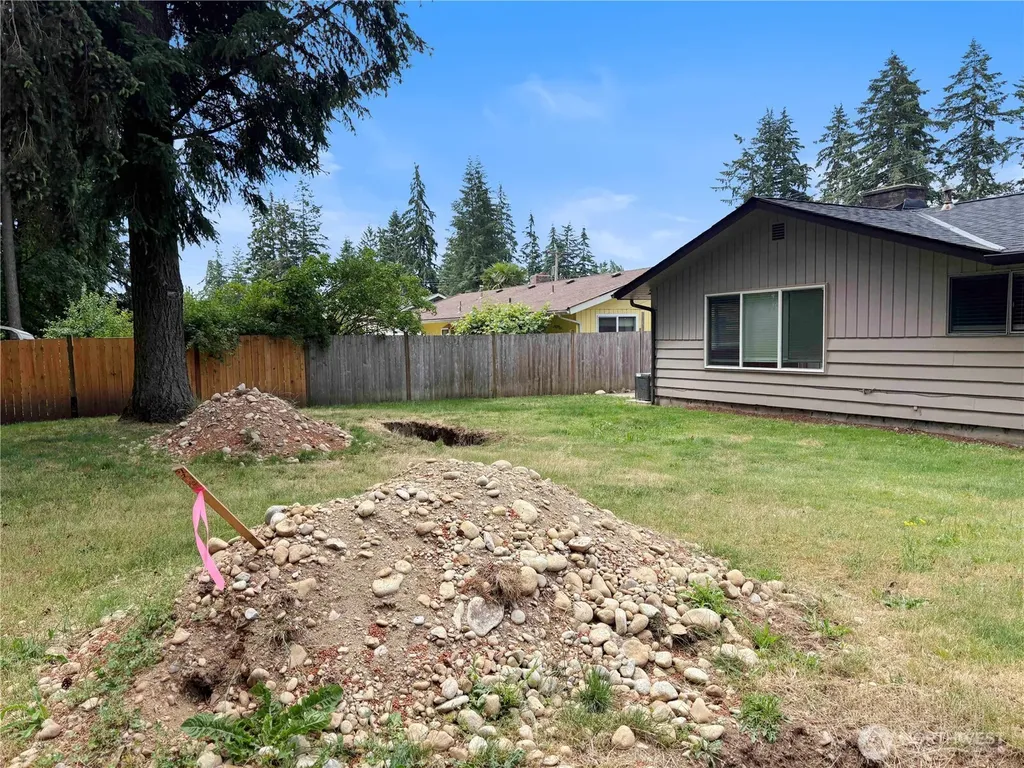 26454 170th Avenue SE Covington WA 98042