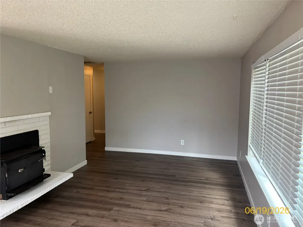 26454 170th Avenue SE Covington WA 98042